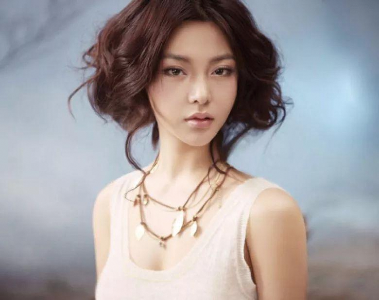 PS如何把图片变成素描照片